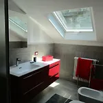 Apartment Lucy's House *