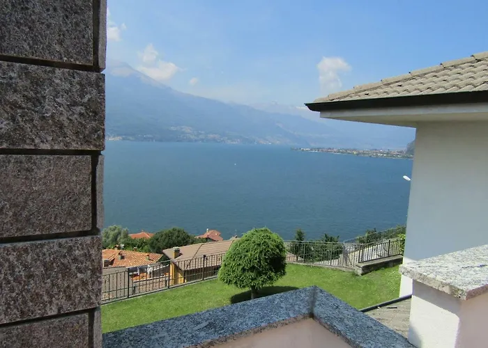 Lucy's House Apartamento Bellano